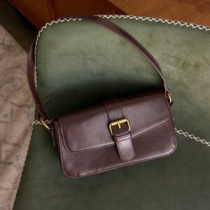 Brandy Melville shoulder bag in dark brown